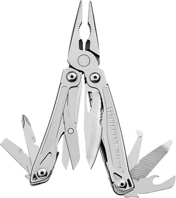 Leatherman Wingman Multi-Tool with Nylon Sheath